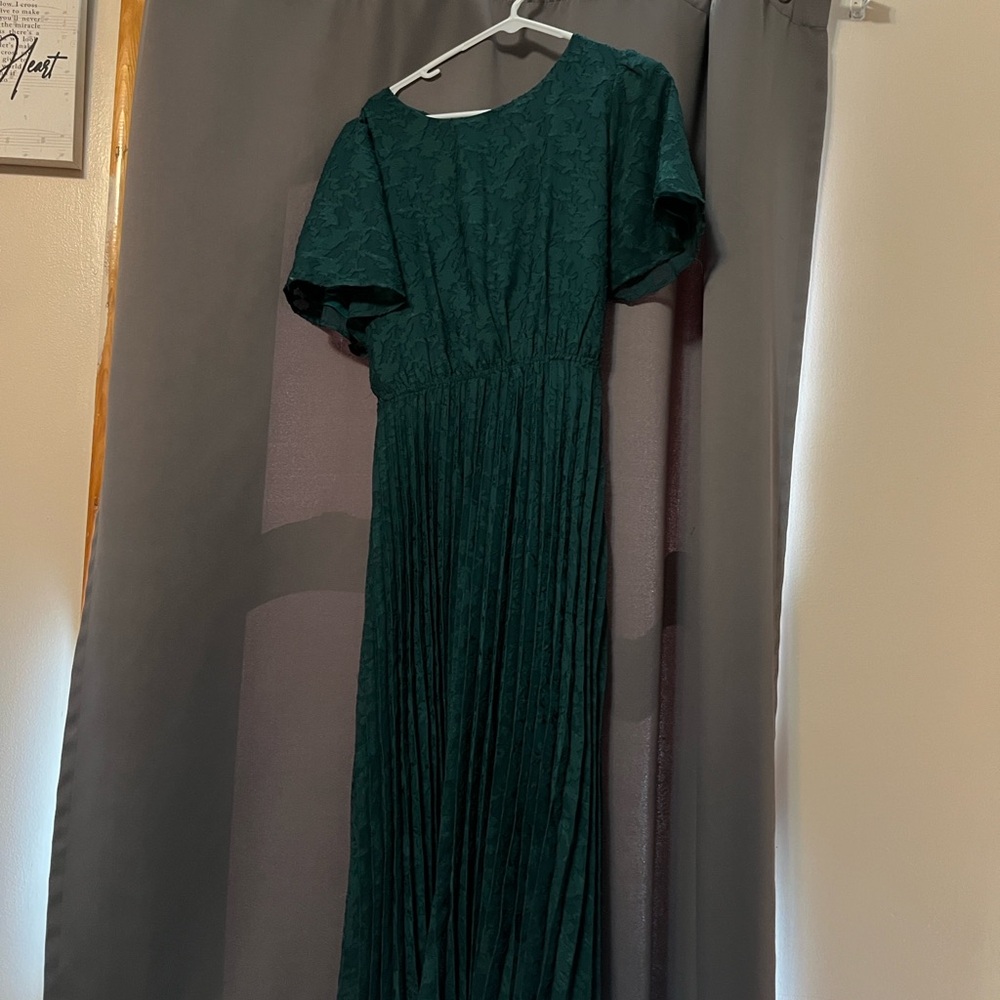 Baltic Born Teal Lace Pleated Midi Dress - Picture 5 of 5